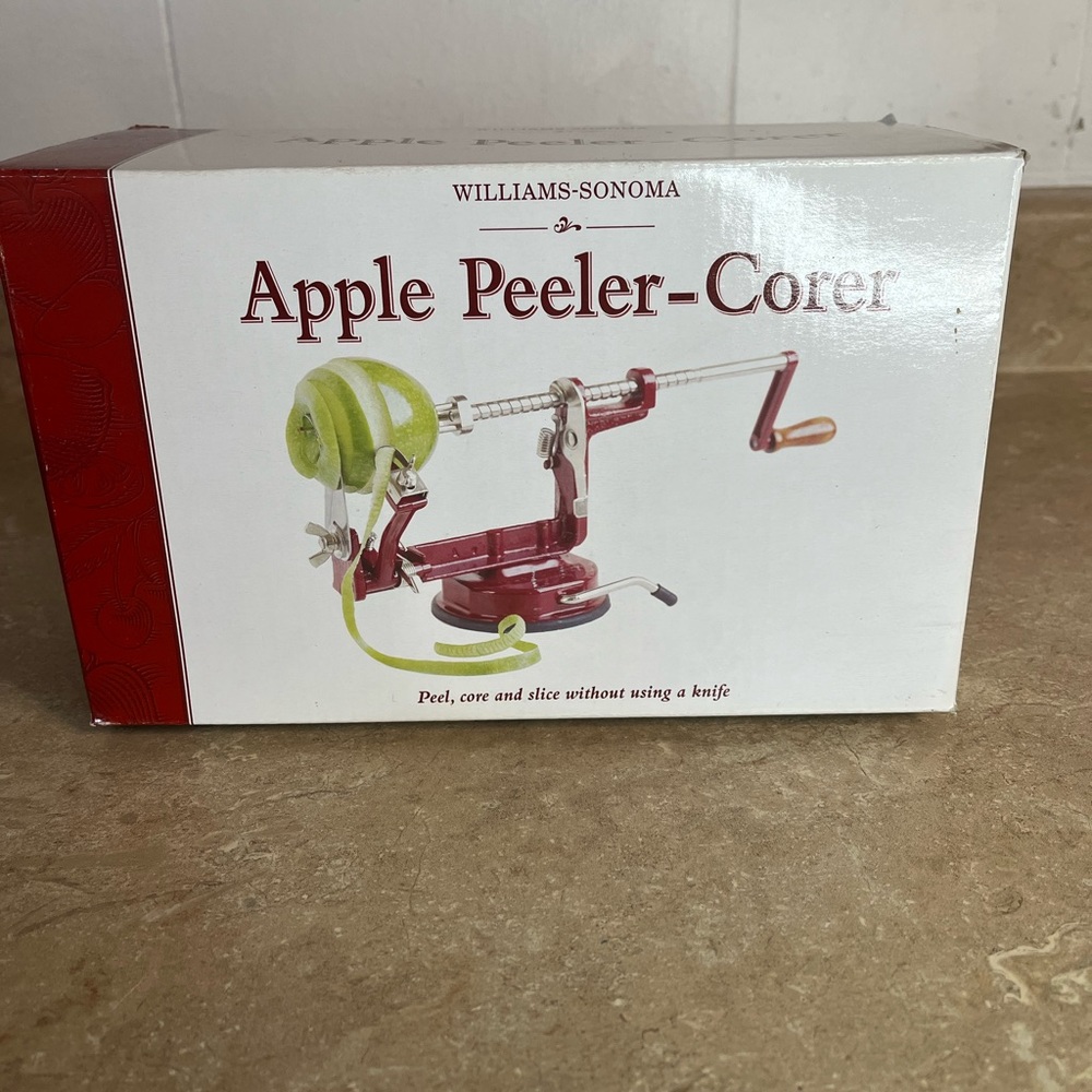 Williams Sonoma Apple Peeler-Corer